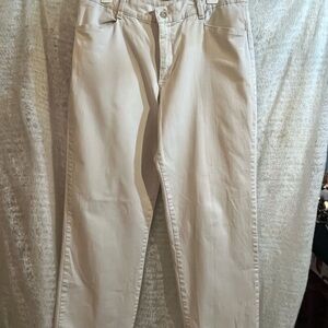 Lee Women's Cream Straight Leg Pants